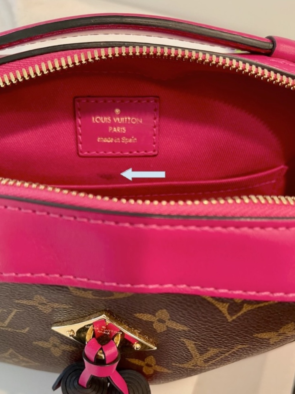 GREAT! LOUIS VUITTON MONOGRAM SAINTONGE Hot Pink FUCHSIA Crossbody Shoulder Bag - Picture 11 of 11